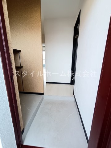ハイツ東小浜の玄関