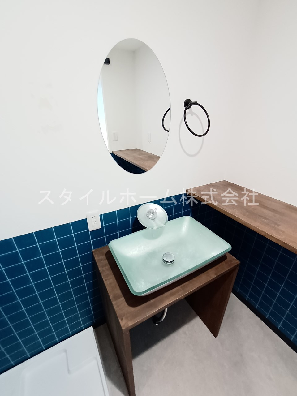 ハイツ東小浜の洗面所