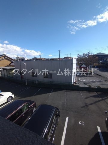 ハイツ東小浜の駐車場