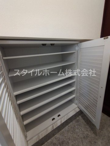ハイツ東小浜の収納
