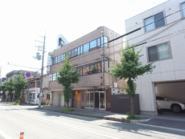 尼崎市東園田町２丁目の店舗事務所
