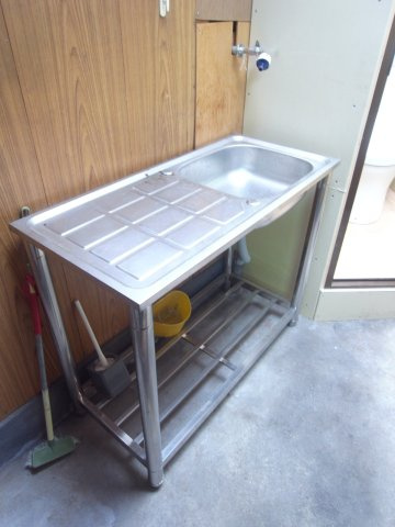 豊中市三和町２丁目の倉庫