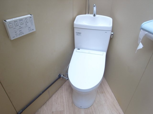 豊中市三和町２丁目の倉庫