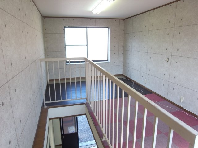 伊丹市桑津１丁目の倉庫