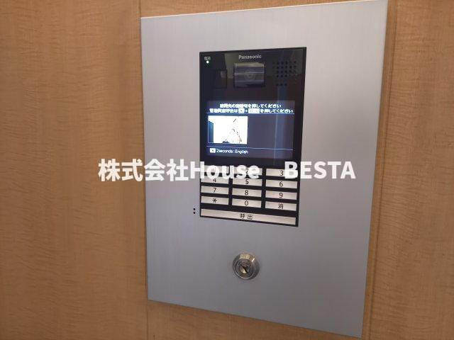 エステムコート新神戸エリタージュのエントランス