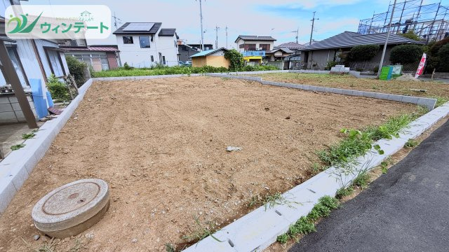 牛久市田宮町29期　新築戸建　1号棟の外観|前面道路幅員6mで車の出し入れもラクラク。陽当たり良好の新築住宅。