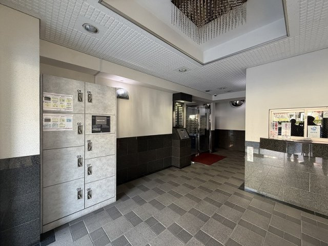 ビクトリアハイム市ヶ谷の設備|ビクトリアハイム市ヶ谷：便利な宅配ボックス付きマンションです！