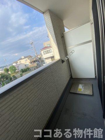 ジーメゾン東垂水の間取り
