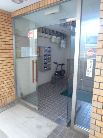 箕面市坊島１丁目の店舗事務所