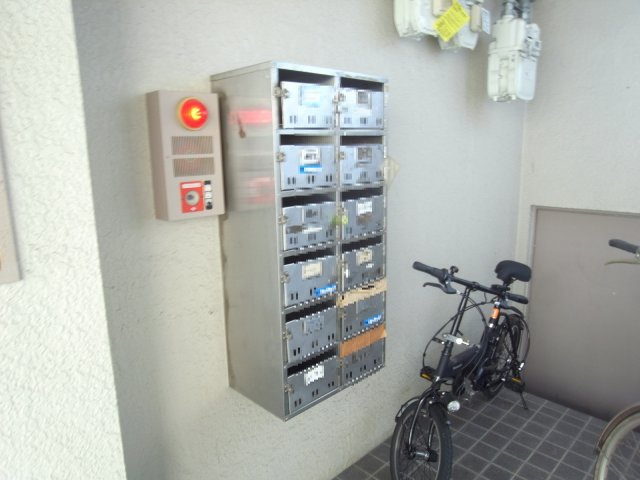箕面市坊島１丁目の店舗事務所