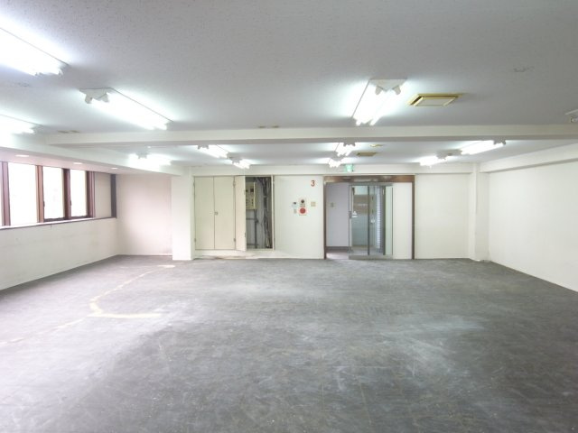 豊中市中桜塚４丁目の店舗事務所