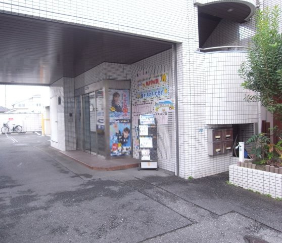豊中市中桜塚４丁目の店舗事務所