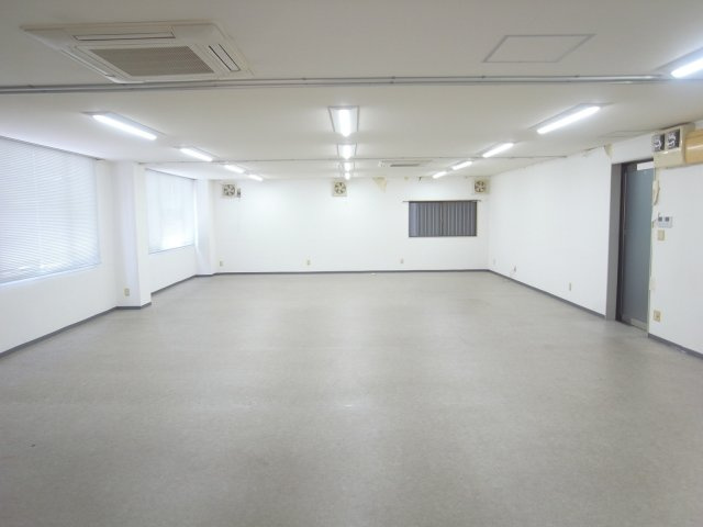 大和ビル 貸店舗・事務所