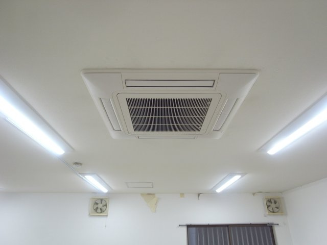 大和ビル 貸店舗・事務所