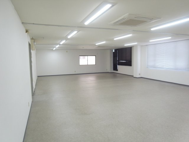 大和ビル 貸店舗・事務所