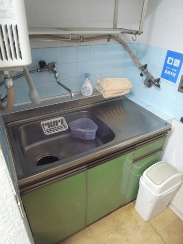 大和ビル 貸店舗・事務所