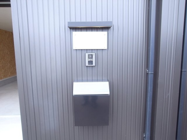宝塚市美幸町の倉庫