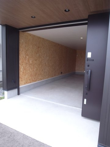 宝塚市美幸町の倉庫