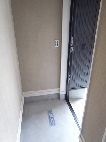 宝塚市美幸町の倉庫