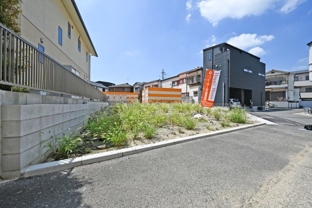 ハートフルタウン鳥飼野々3丁目建築条件無し売土地の外観|閑静な住宅街に位置する、穏やかで心地よい住環境です。日々の暮らしをゆったりとお楽しみいただけます。