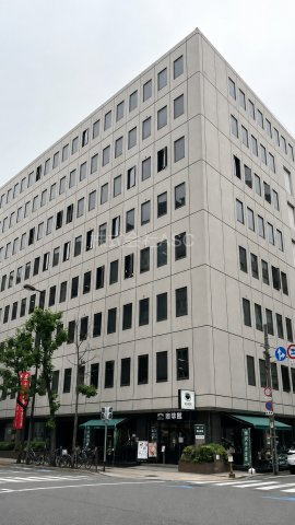 大阪堺筋ビルの洋室