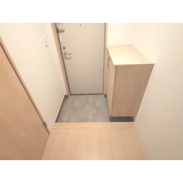 F+style　平井の玄関