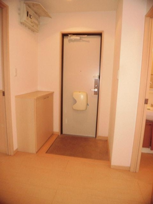 セジュール早水 Ⅰ号館の玄関|Ⅰ－101 玄関