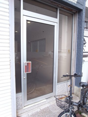 豊中市中桜塚２丁目の店舗事務所