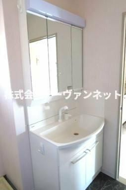 南千束３丁目マンションの洗面所