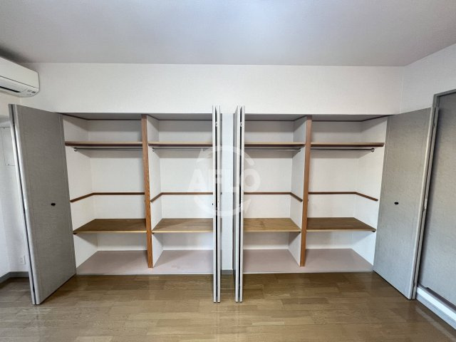 レジデンスナンワの収納|レジデンスナンワ　クローゼット