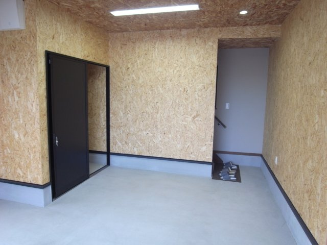 伊丹市森本５丁目の倉庫