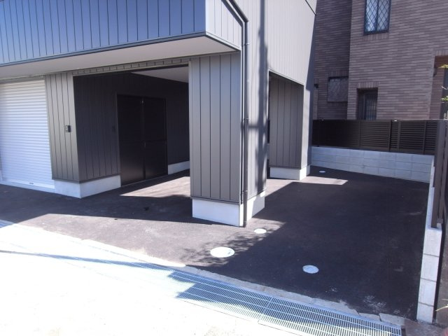 伊丹市森本５丁目の倉庫