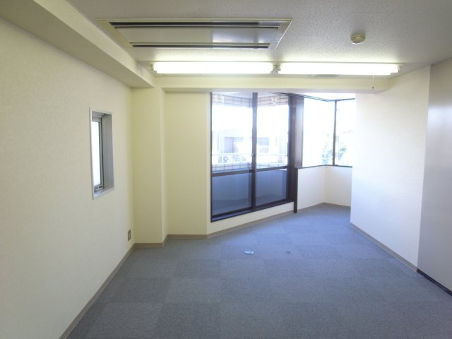 吹田市豊津町の店舗事務所