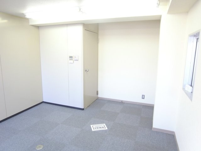 吹田市豊津町の店舗事務所