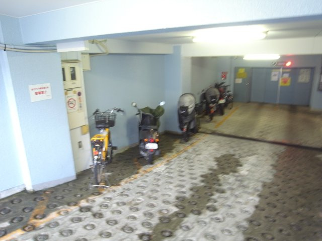 吹田市豊津町の店舗事務所