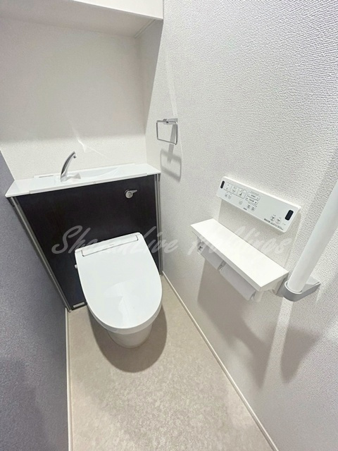 茅ヶ崎市松林１丁目のアパートのトイレ