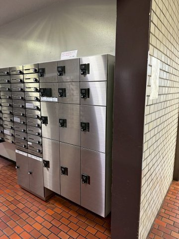 大森ハイツの設備|大森ハイツ：便利な宅配ボックス付きマンションです！