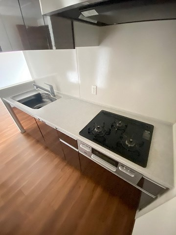 ルネグラン夙川北名次のキッチン