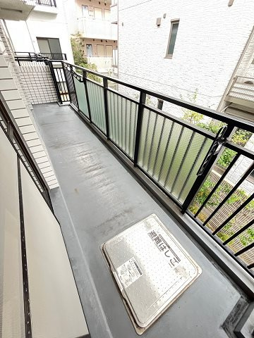 シャトレーヌ夙川のバルコニー