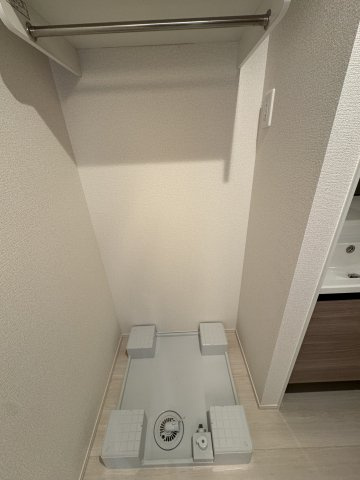 ASHA NOORのその他