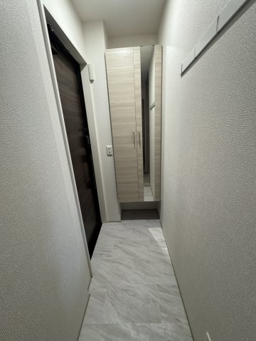 ASHA NOORの玄関