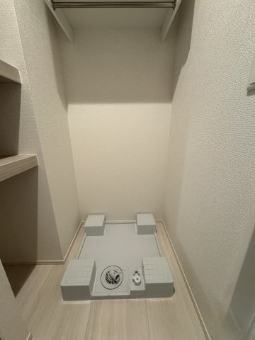 ASHA NOORのその他