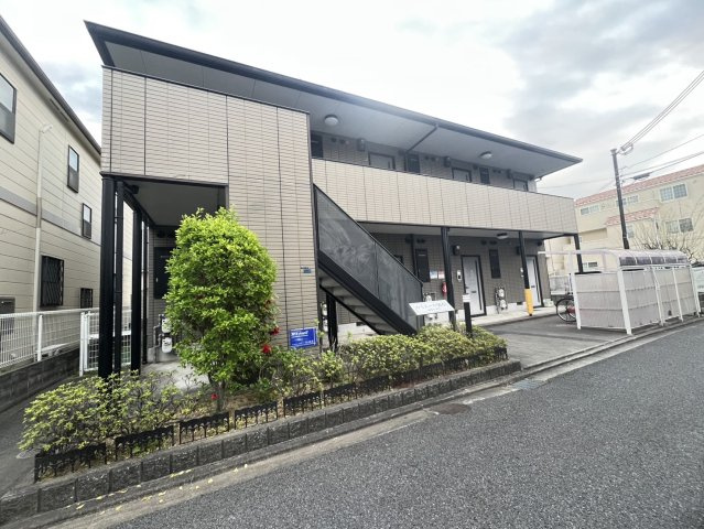 ルミエール岡本の外観