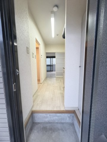 ルミエール岡本の玄関