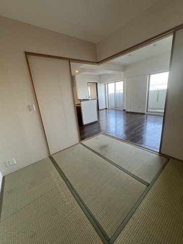 リベール東灘青木の和室
