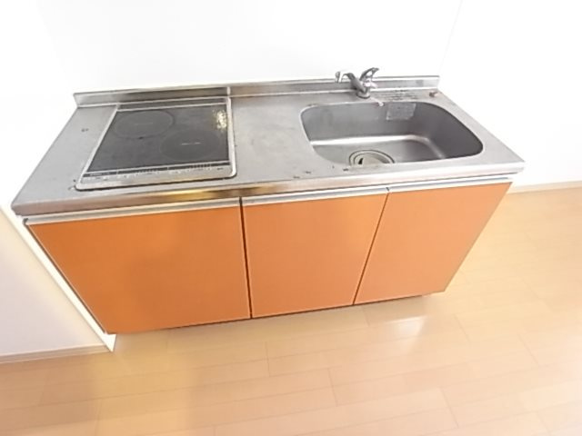 エステムコート三宮駅前Ⅱアデシオンのキッチン