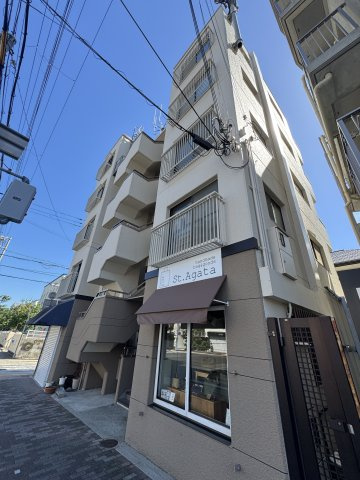 ドエル岡本の外観