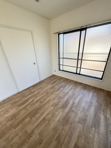 ドエル岡本の寝室
