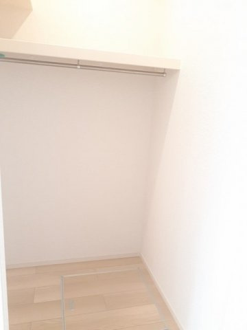 フィオーレ新知の収納