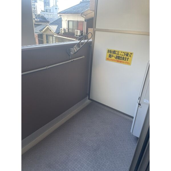 プレサンス京都四条河原町ネクステージのバルコニー